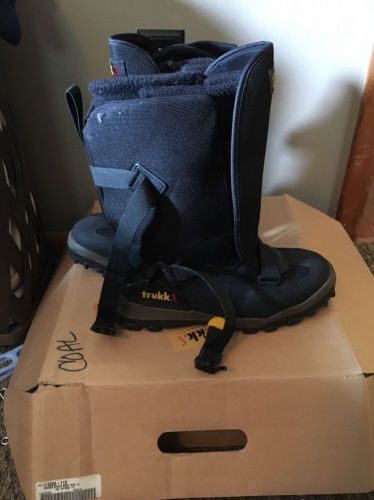 Trukke snow power sport boot with liners.  - size 11