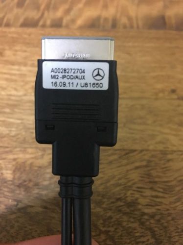 Oem mercedes benz aux interface cable adapter  part # a0028272704