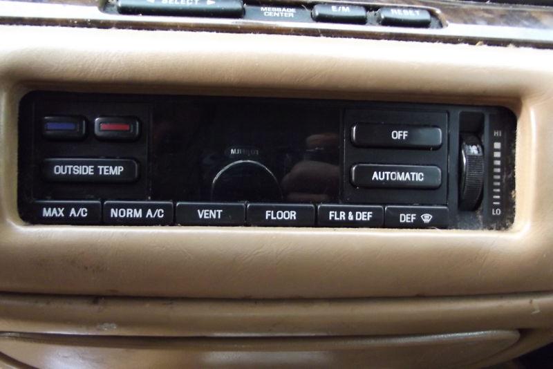 #10875 ford lincoln town 95 oem temp ac heat climate control panel unit switch