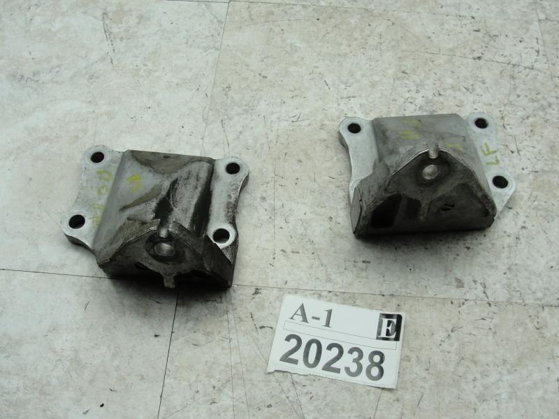 2007 08 g35 sedan left right engine motor mount bracket support plate set oem