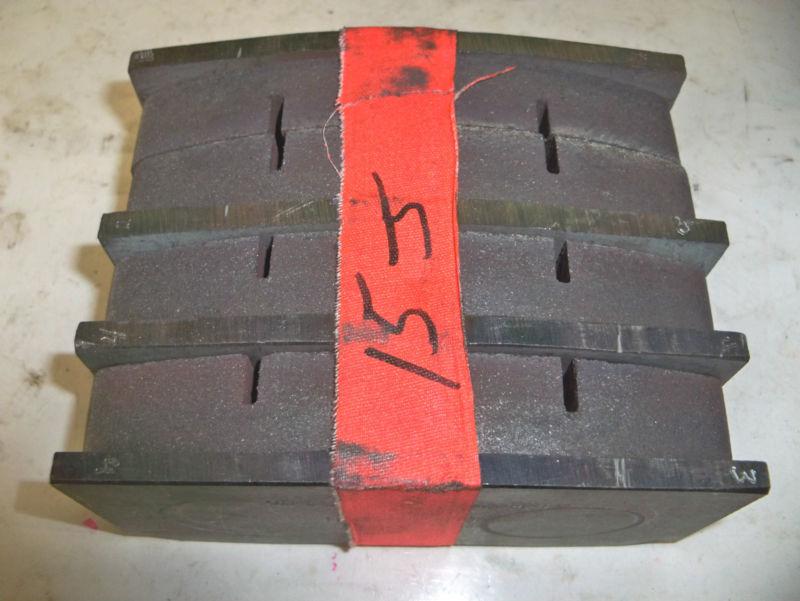 Brembo / wilwood front brake pads 15j cmpd nascar (7772) 27 mm remaining!