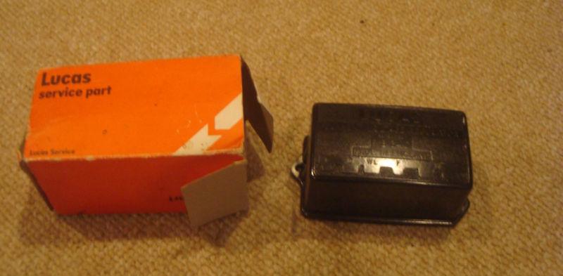 Nos lucas rb340 voltage regulator cover new in box
