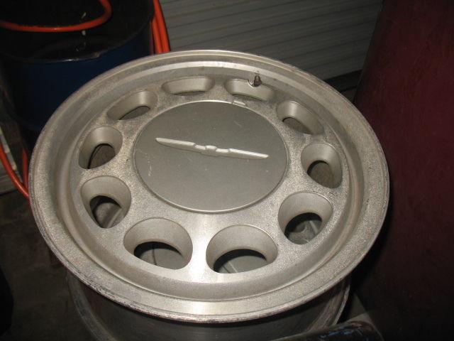 Set of 4 oem 1987 ford thunderbird turbo coupe aluminum wheels w/ caps