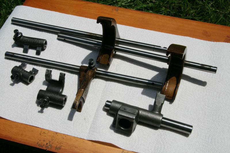 Mgb 1968-80, mgc 4-synchro gearbox, complete set of selector forks, rods + shaft