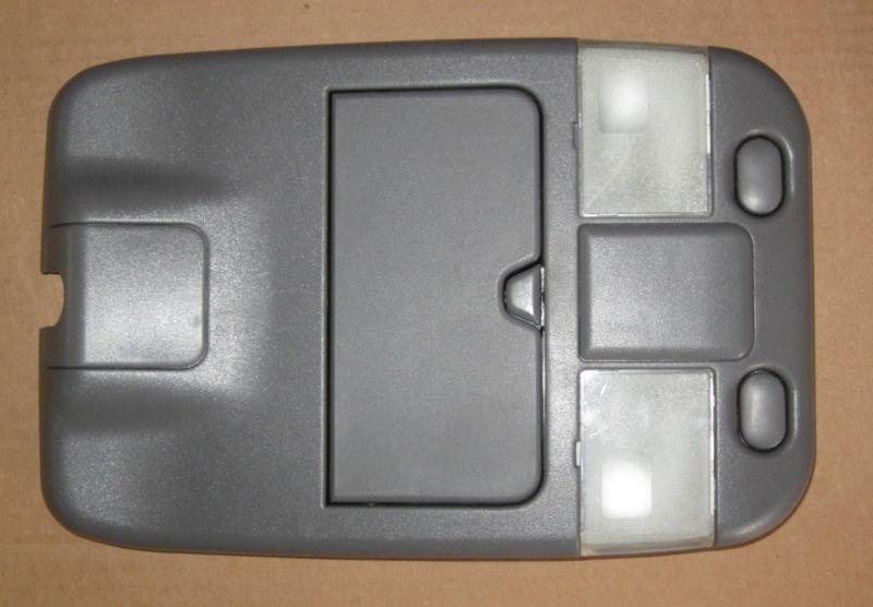 96-04 pathfinder map light overhead console with storage gray 100%