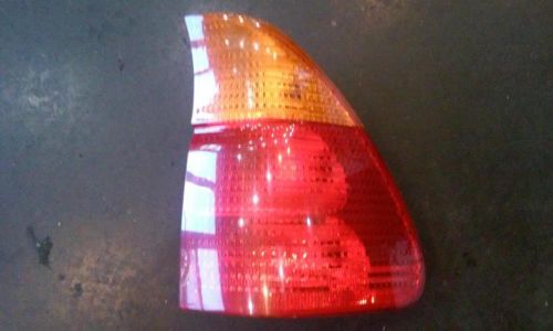 Bmw x5 r taillight quarter panel mounted, w/o clear lens; r. 00 01 02 03