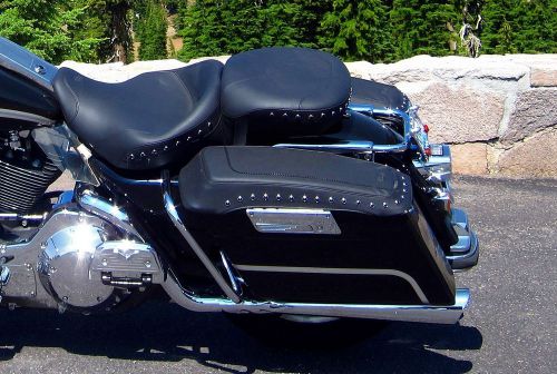 Mustang - 77600 - saddlebag lid covers, black studs harley davidson touring