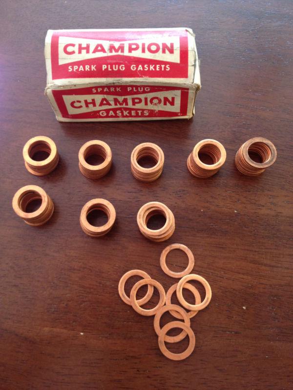 Nos new box of 87 champion n-673 copper spark plug gaskets