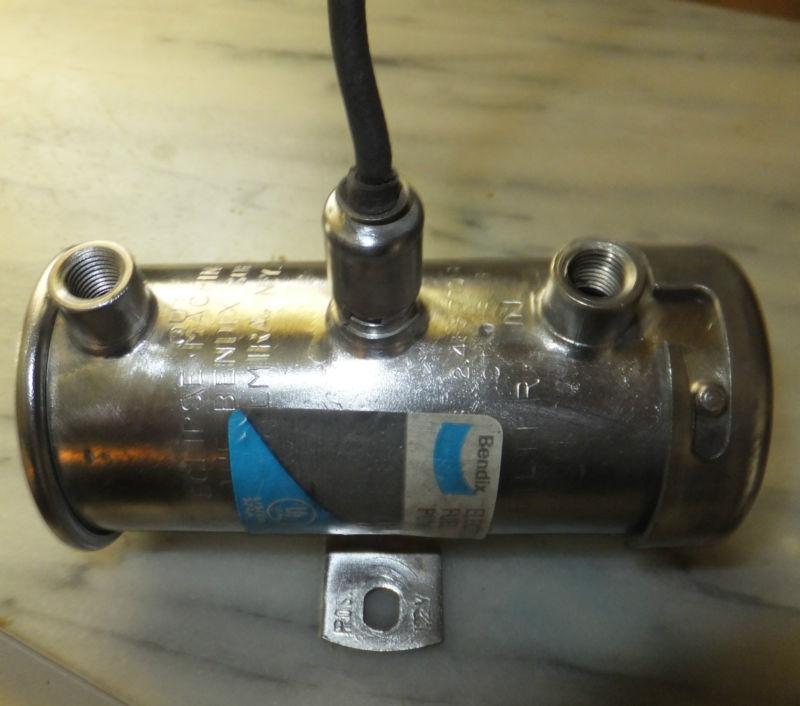    vintage bendix fuel pump 12 volt / pos. very clean-good working condition