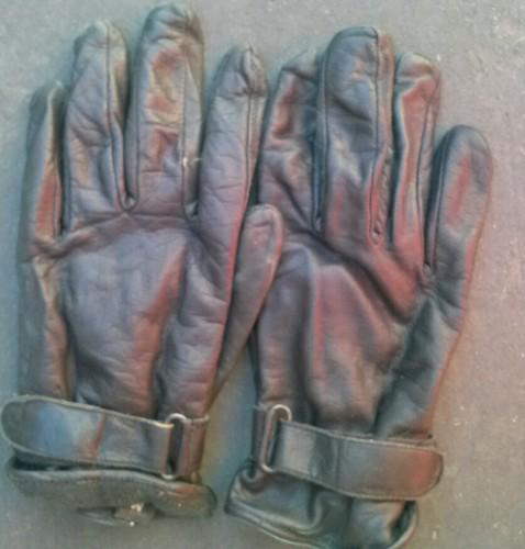 Leather motorcycle gloves(read description )