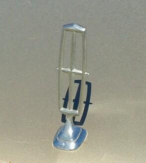 91,92,93,94,95,96,97 lincoln continental hood ornament emblem ford mint
