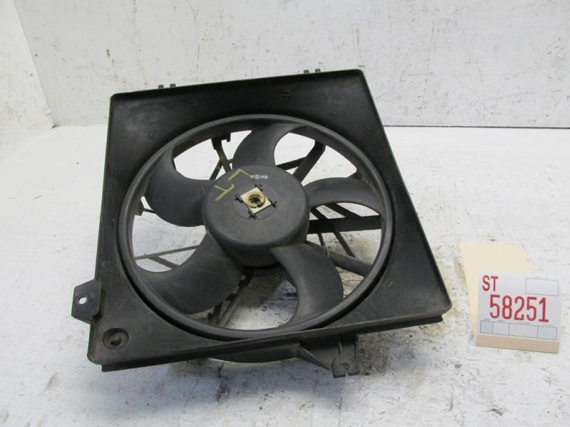 96 97 98 99 00 elantra sedan radiator cooling fan blade motor shroud oem  17632