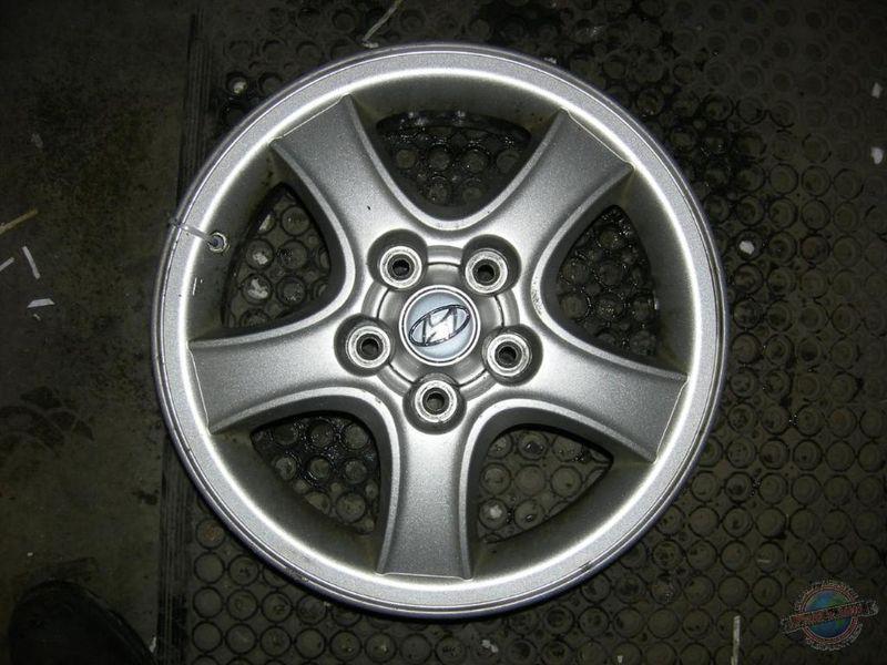 (1) wheel santa fe 1012104 01 02 03 04 alloy 85 percent oxidation