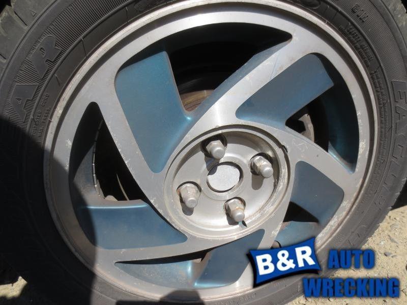 Wheel/rim for 91 92 escort ~ 15x5-1/2 alum 5 spokes caymon green 4815159