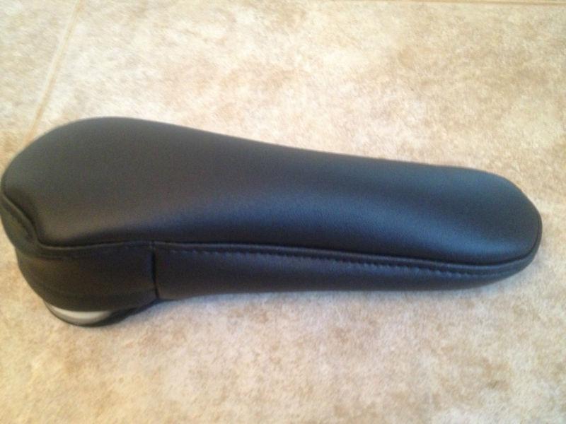 Brand new ford fiesta lh driver seat factory original armrest cover (ses/sel)