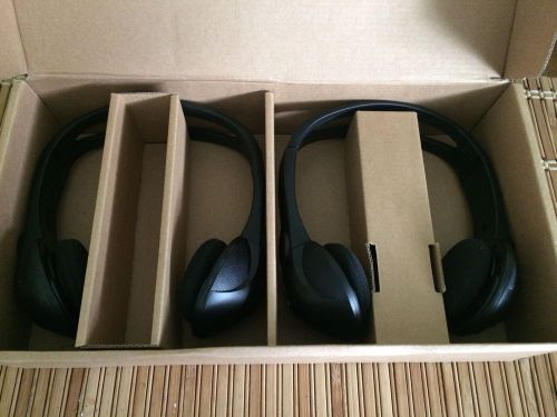 New 2pcs gm oem dvd headphones entertainment headset wireless 25795362