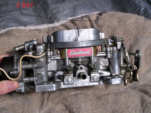 Edelbrock 4 barrel carburetor- 11701408 has the electric choke