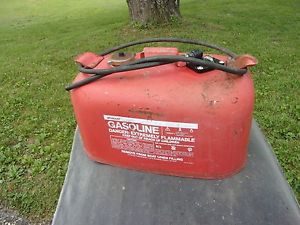 Vtg attwood mercury 6 gallon metal outboard motor boat gas fuel tank 2 cycle usa