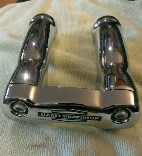 Harley davidson 4" deluxe pullback risers and head clamp