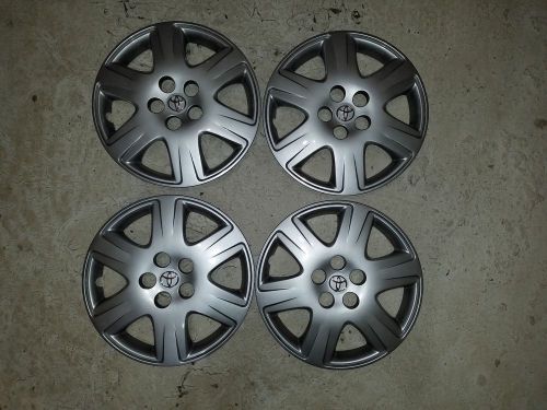 Set of 4 new 03 04 05 06 07 corolla 15&#034; hubcaps wheel covers 61133 free shipping