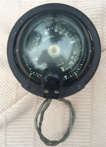 Danforth - corsair -  ship compass w/bracket serial no: h102085 mountable