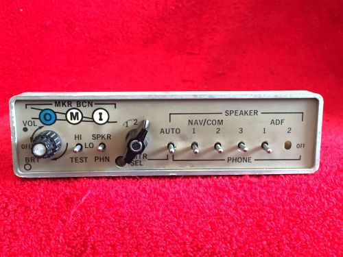 Cessna audio panel with marker beacon receiver tan p/n 0570115-2-12