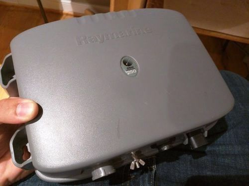 Raymarine dsm250 sounder module e62007