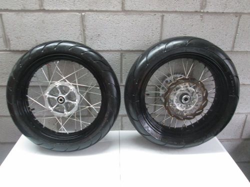 08 wr250x d.i.d super moto wheels front (120/70-zr17) rear (160/60-zr17)