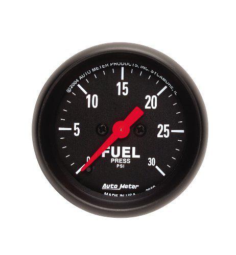 Auto meter 2660 z-series 2-1/16in 0-30psi full sweep elec fuel pressure gauge