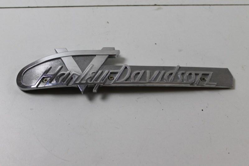 Harley davidson sportster xl883 xl tank emblem left