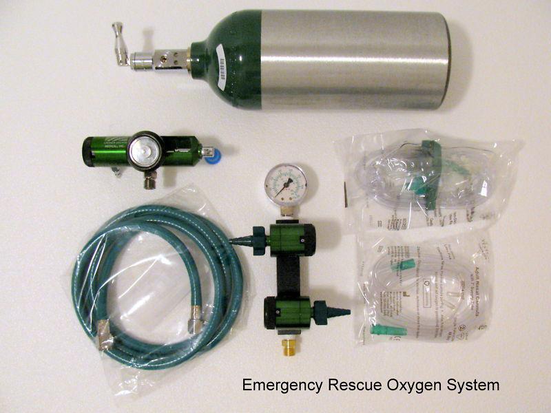 Emergency oxygen system for medical air rescue