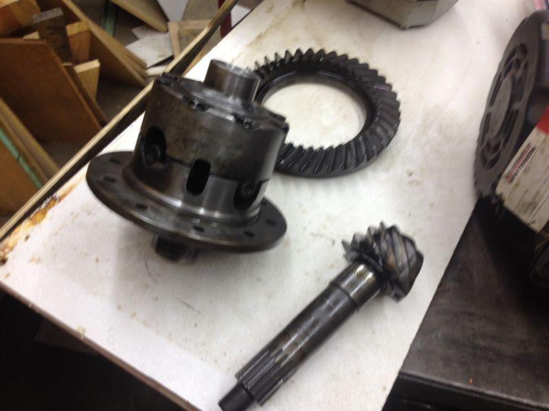 55-64 chevy 8.2 dropout 4.1 gear ring pinion posi differntial
