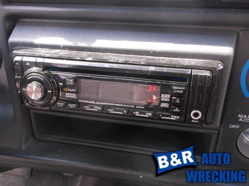 Radio/stereo for 95 s15 jimmy ~