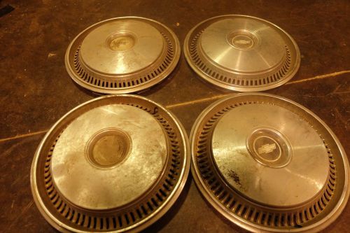 4 vintage chey hub caps