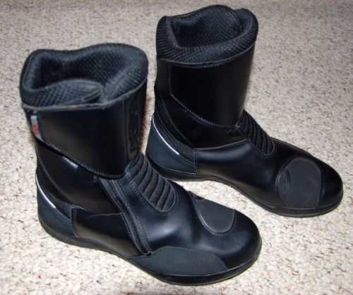 Tcx x-ride waterproof adult boots, black, eur-40/us-7