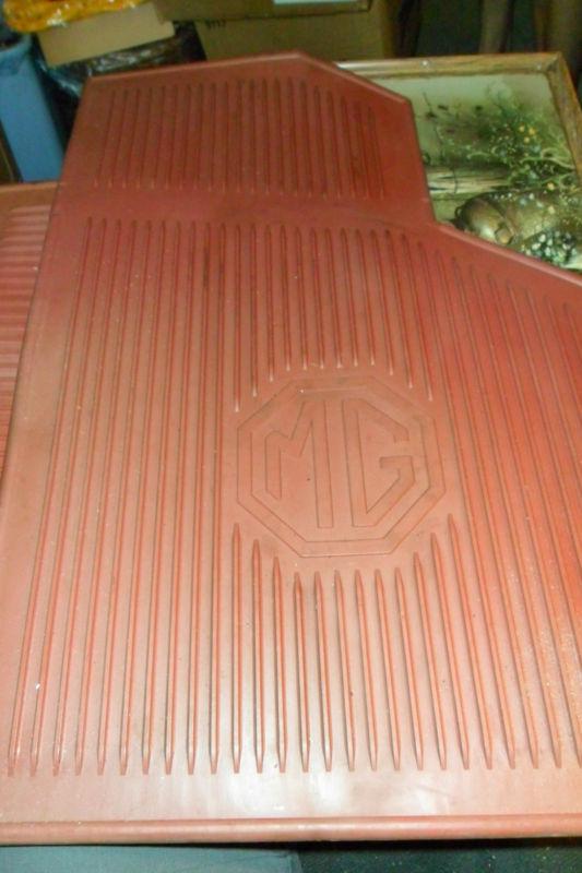 Set of original amco  mg red rubber floor mats