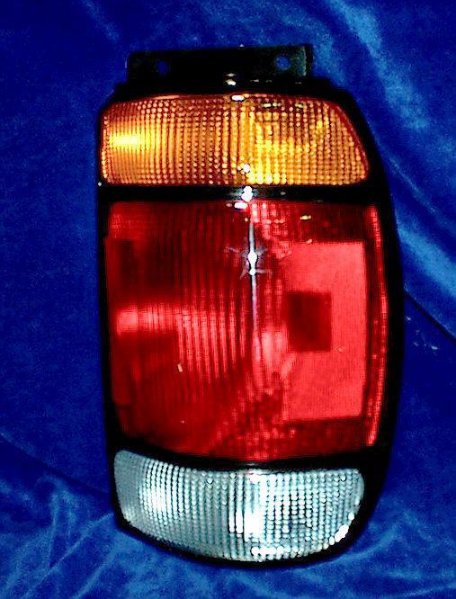 R tail light lamp 1995 1996 1997 ford explorer 95 96 97