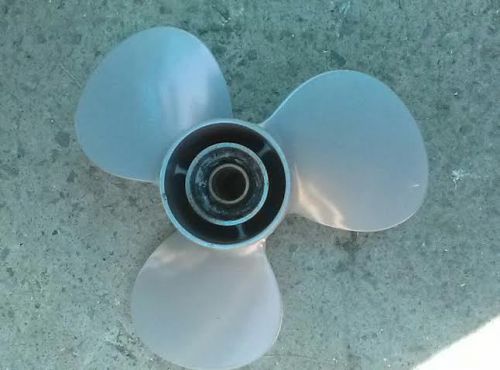 Mercury black max 14x13 propeller and assembly kit