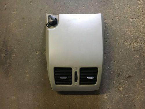 2007 chrysler pacifica front console rear section w/ vents
