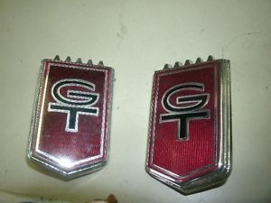 Nos 1965 66 ford mustang gt front fender emblems pair