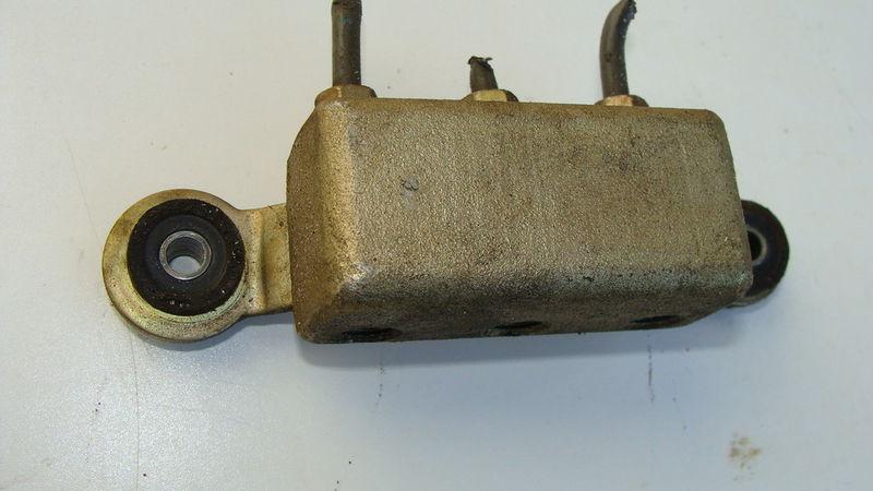 04 - 08 toyota prius brakes proportioning valve