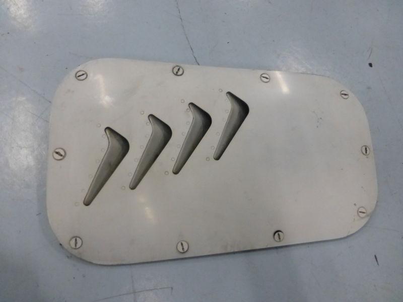 62 beechcraft p35 bonanza d-6918 l/h cowling door panel