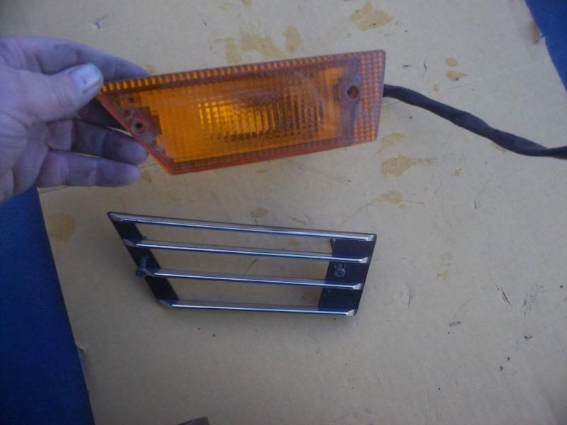 1985 honda gl 1200 right turn signal w grill gl1200 signal winker ltd goldwing