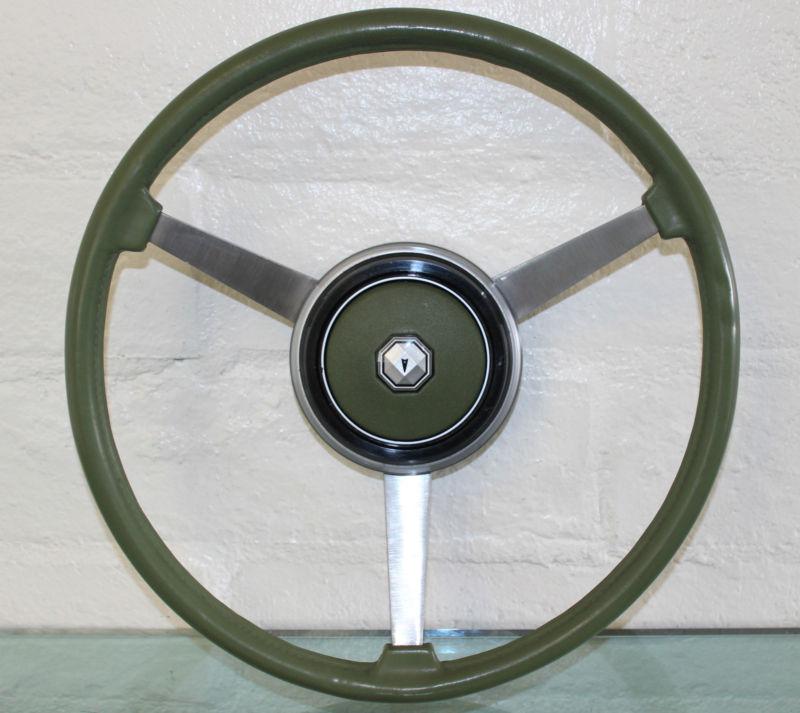 Oem gm 77-81 pontiac grand prix lemans green custom sport steering wheel & cap