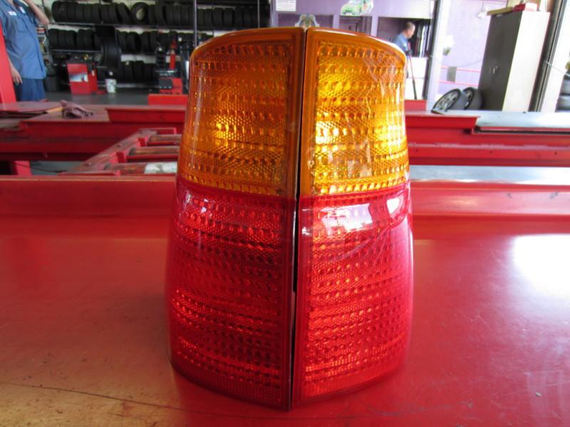 Bmw 01-03 x5 tail lights left & right  #064