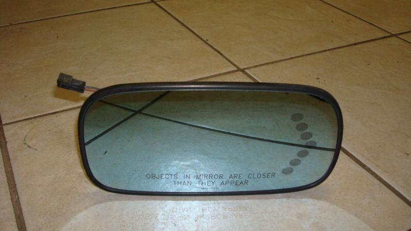 02 cadillac deville passenger side view mirror glass with signal oem