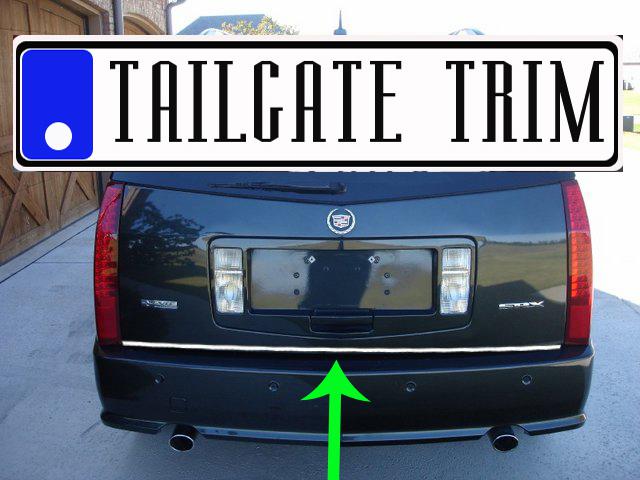 Chrome tailgate trunk molding trim - cadillac