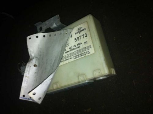 97 98 99 00 01 02 ford expedition chassis ecm theft module