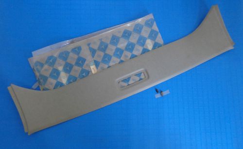 Mercedes benz w126 rear headliner roof trim moulding 380 500 560 sel se 280 grey