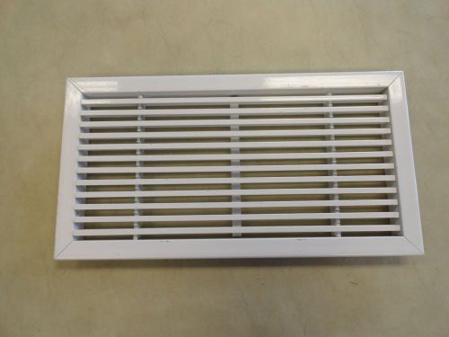 White aluminum air vent 14 7/8&#034; x 7 7/8&#034; marine boat